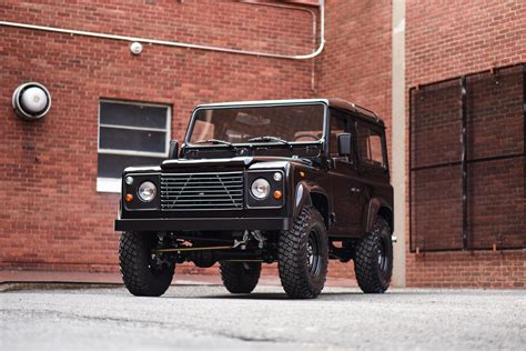 Image result for Land Rover Defender 90 Vintage Wallpaper