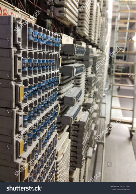 Afbeeldingsresultaten voor Distribution Frame