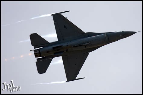 Close-Reading Visual に対する画像結果