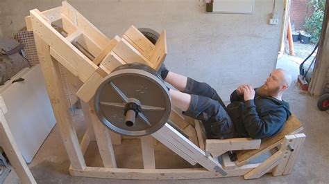 Homemade Leg Press Machine に対する画像結果