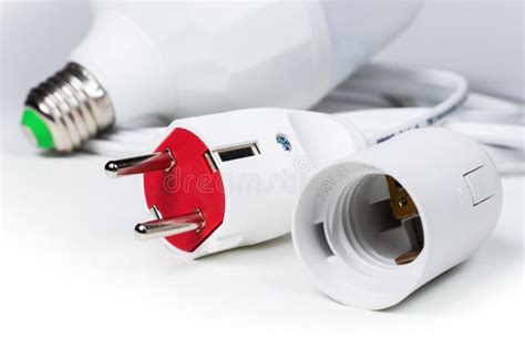 Afbeeldingsresultaten voor European Cable Plug