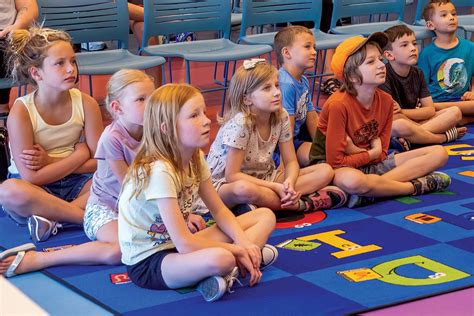 What Is a Zoologist for Kids に対する画像結果