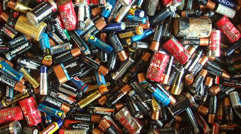 Old Battery Exploded に対する画像結果