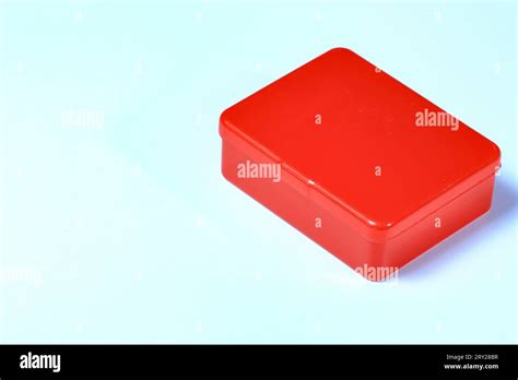 Résultat d’images pour Translucent Red Box