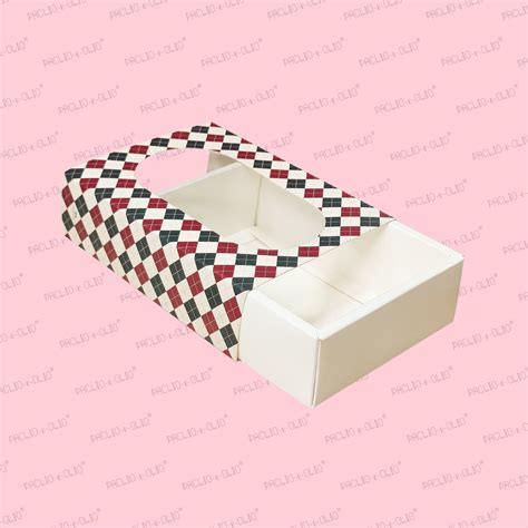 Toradh íomhá ar Dry Cake Box Designs