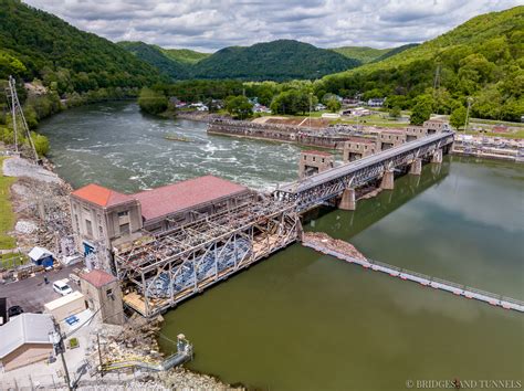 How Does a Lock and Dam Work に対する画像結果