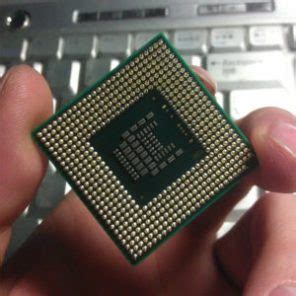 Toradh íomhá ar Pin Grid Array CPU