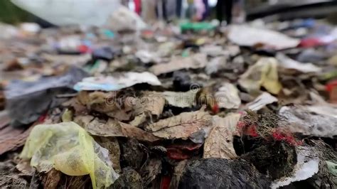 Toradh íomhá ar Garbage Waste Liquid