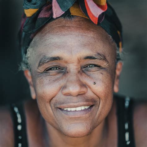 Afbeeldingsresultaten voor Faces to Sketch