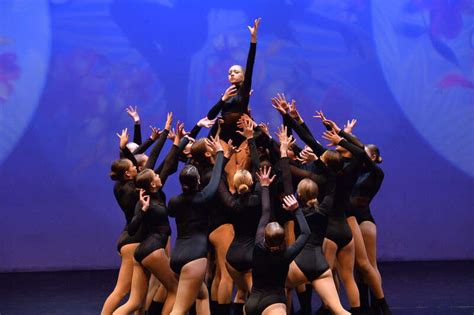 Step Dance Lesson に対する画像結果