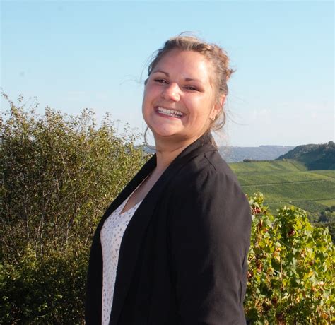 Toradh íomhá ar French Conversation Class 7