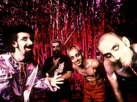 System of a Down Ariel に対する画像結果