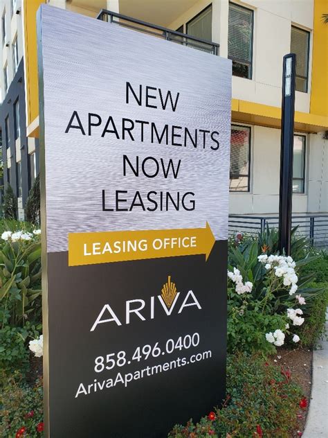 Toradh íomhá ar Leasing Signage
