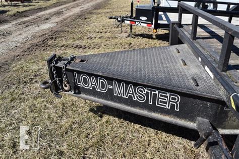 Loadmaster Name Tag に対する画像結果