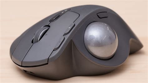 Afbeeldingsresultaten voor Logitech Ergo Keyboard and Mouse