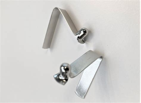 Spring Button Telescopic Tube Lock に対する画像結果