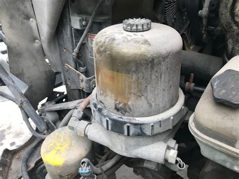 Image result for DD15 Fuel Filter Full of Metal