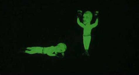 Handheld projector looks at portable gaming next | Ubergizmo