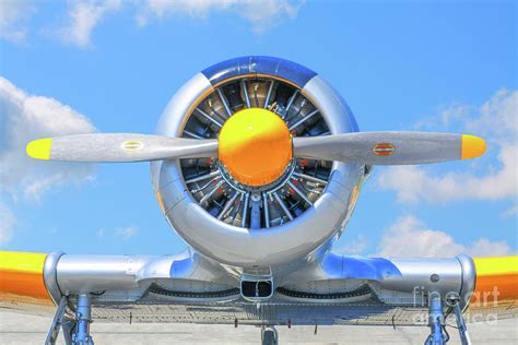 Plane Engine Front View に対する画像結果