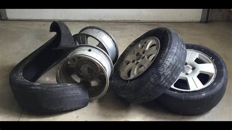 Afbeeldingsresultaten voor How to Remove a Tire From a Rim