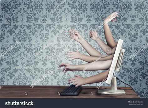 Hand Reaching above and below Screen に対する画像結果