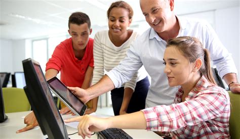 Unity Wireless Logo に対する画像結果