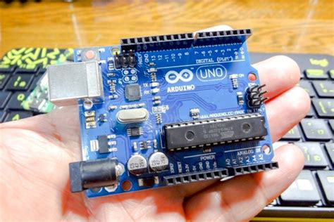 Arduino Reset Switch Wiring に対する画像結果