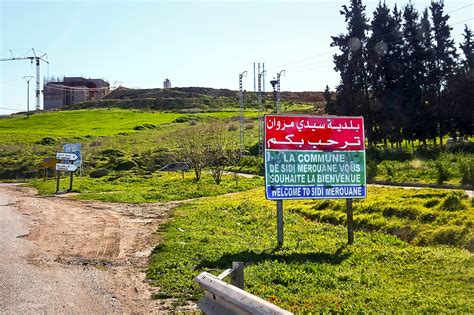 Toradh íomhá ar Azieze D