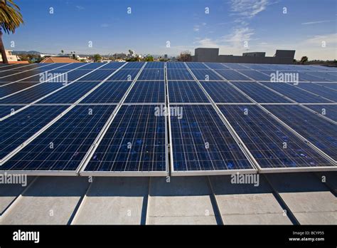 Toradh íomhá ar Solar Voltaic Array