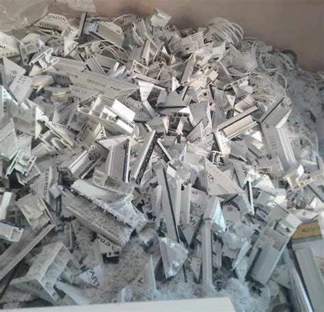 Toradh íomhá ar PVC Window Scrap