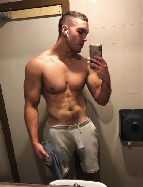 Gym Guys Commando に対する画像結果