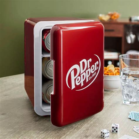 Toradh íomhá ar Mini Fridge That Looks Like a Soda Machine