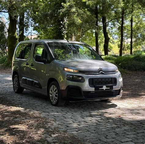 Image result for Nicola Car Stands Paredes