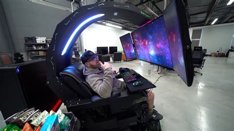 Gaming PC Robot Head に対する画像結果