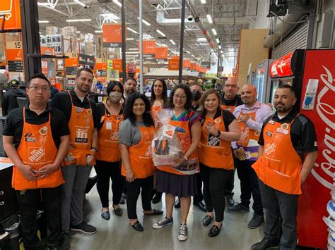 Toradh íomhá ar Home Depot Uniform