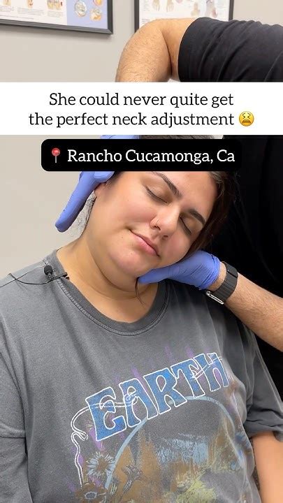 Girls ASMR Neck Adjustment に対する画像結果