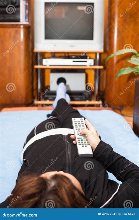 Remote Viewing Woman に対する画像結果