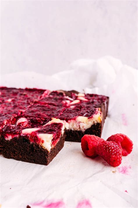 Image result for Taste of Home Brownie Cheesecake with Raspberry