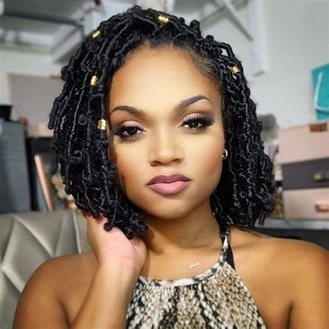 Afbeeldingsresultaten voor Distressed Twists