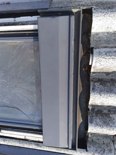 VELUX Skylight Trim Kit に対する画像結果