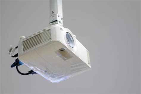 Example of Overhead Projector に対する画像結果