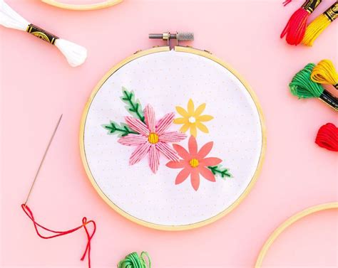 20 Floral Embroidery Patterns