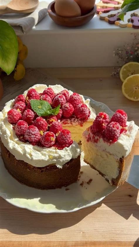 Mediterranean Raspberry Cheesecake に対する画像結果