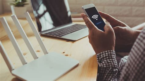 How to Check Who Is Using Your Wi-Fi に対する画像結果