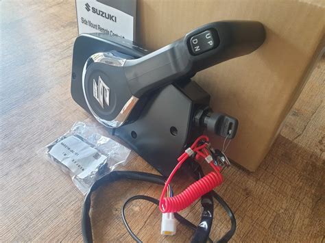 Suzuki Outboard Remote Control Box に対する画像結果