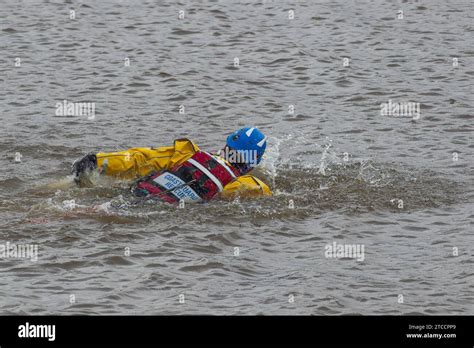 Us Coast Guard Search and Rescue に対する画像結果