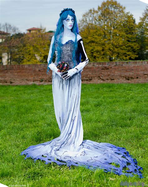 Emily From Corpse Bride Cosplay に対する画像結果