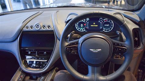 DBX Interior に対する画像結果