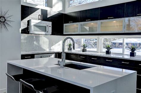 Kitchen Counter with Window に対する画像結果