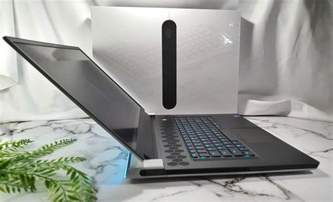 Image result for Alienware 17 R1